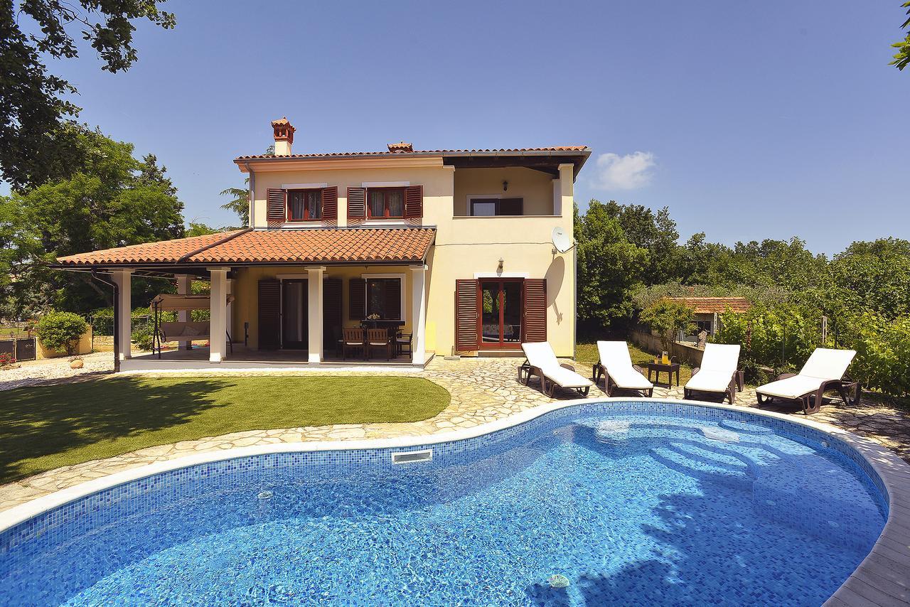 Villa Nina Medulin Luaran gambar